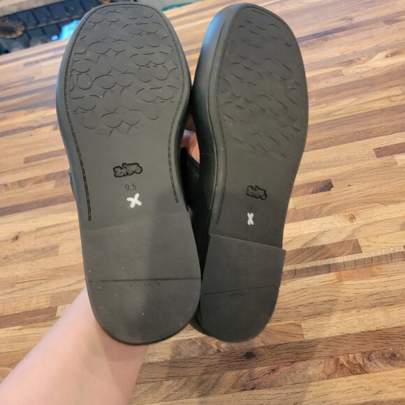 Coach Sylvie Black Leather Logo Platform Thong Sandal - Picture 13 of 13